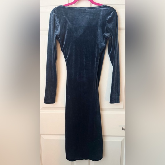 NWOT Velvet Long Sleeve Dress in Blue - Picture 3 of 5
